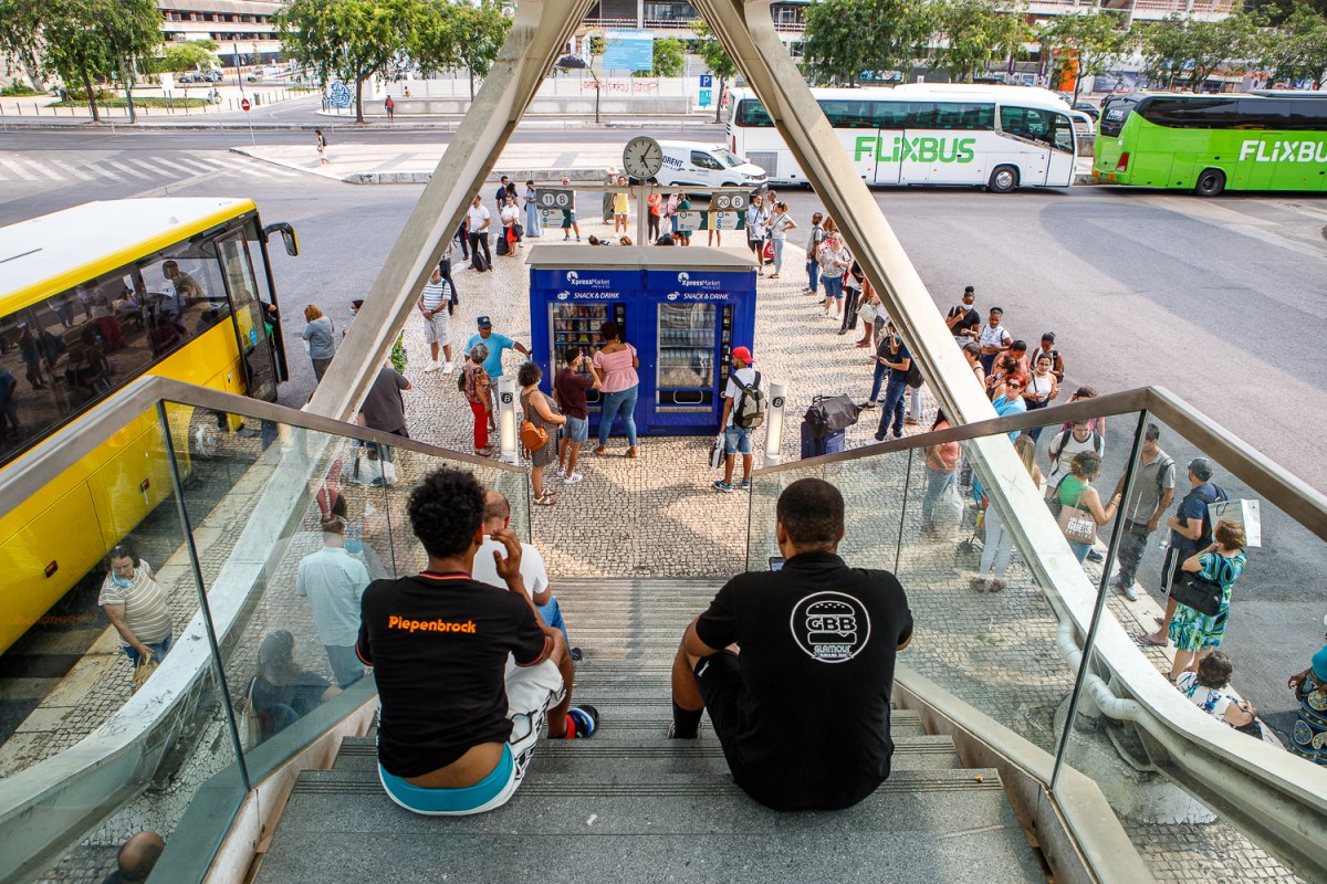 Oriente Terminal Mobilidade Autocarro Metro Passageiro EMEL Restart