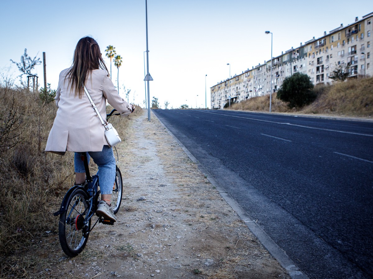 Bicicletas e trotinetas partilhadas apitam, param ou abrandam em Marvila. Mobilidade desigual em Lisboa?