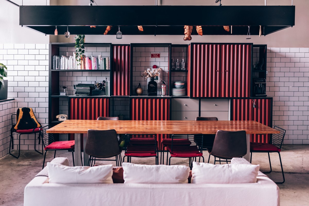 Moradores de Alvalade contra Dark Kitchen do fundador da Uber